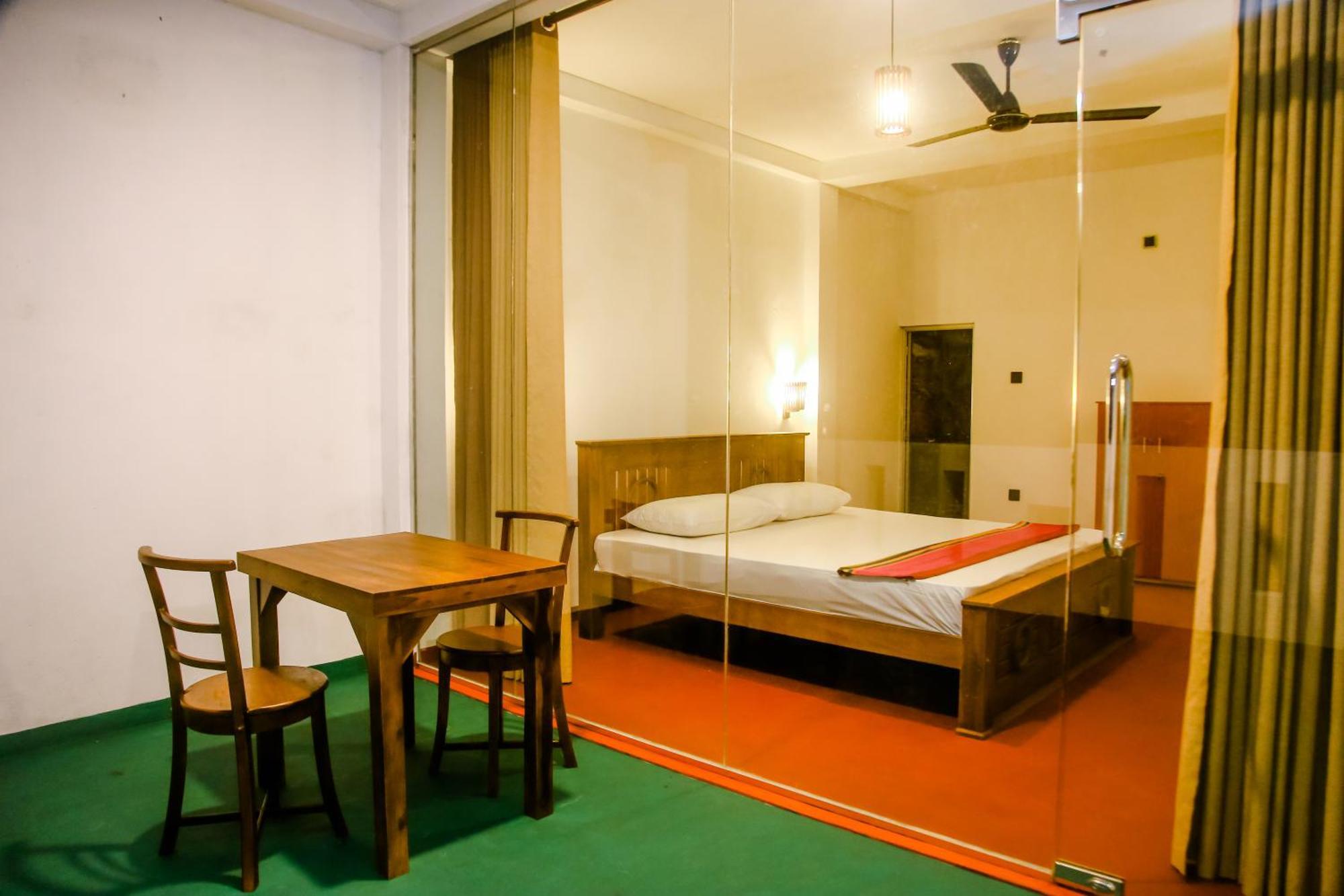 Bed and Breakfast Little Angels Мирисса Экстерьер фото