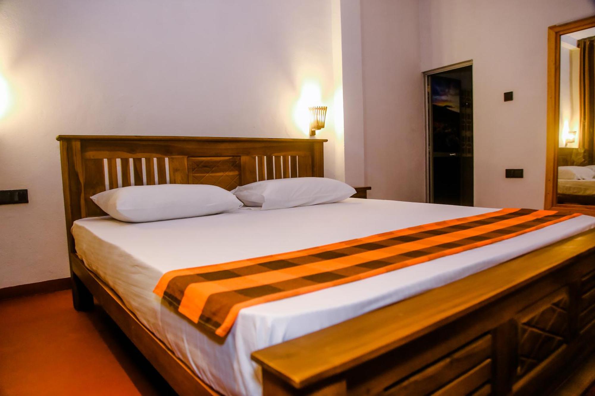 Bed and Breakfast Little Angels Мирисса Экстерьер фото
