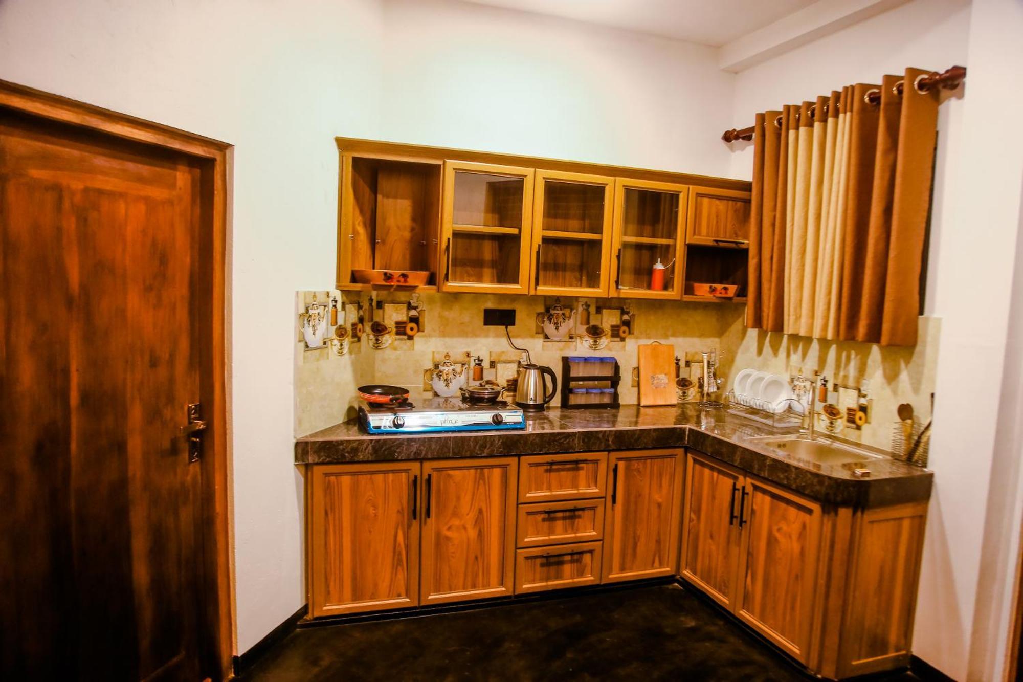 Bed and Breakfast Little Angels Мирисса Экстерьер фото